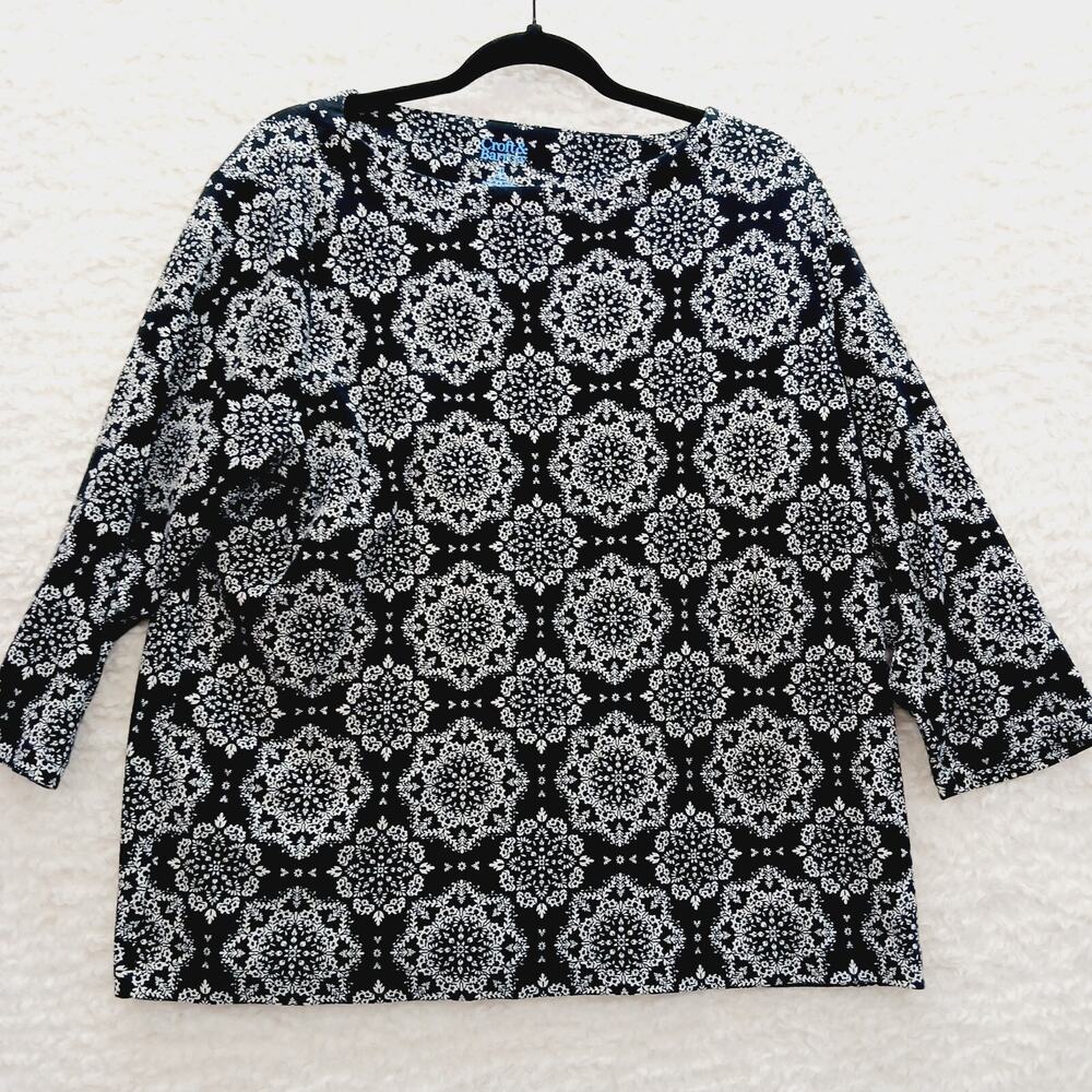 T-Shirt Women Black White Whimsycore Vacation Resort Casual Office Cruise Sz XL